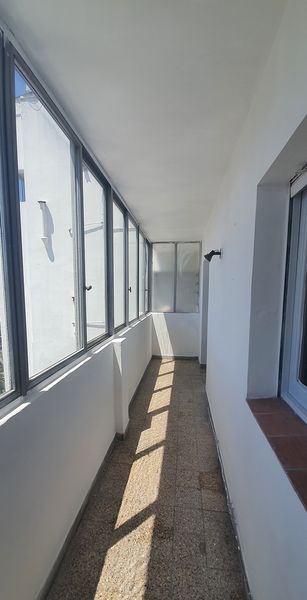 Venta de departamento, luminoso, amplio, con balcón