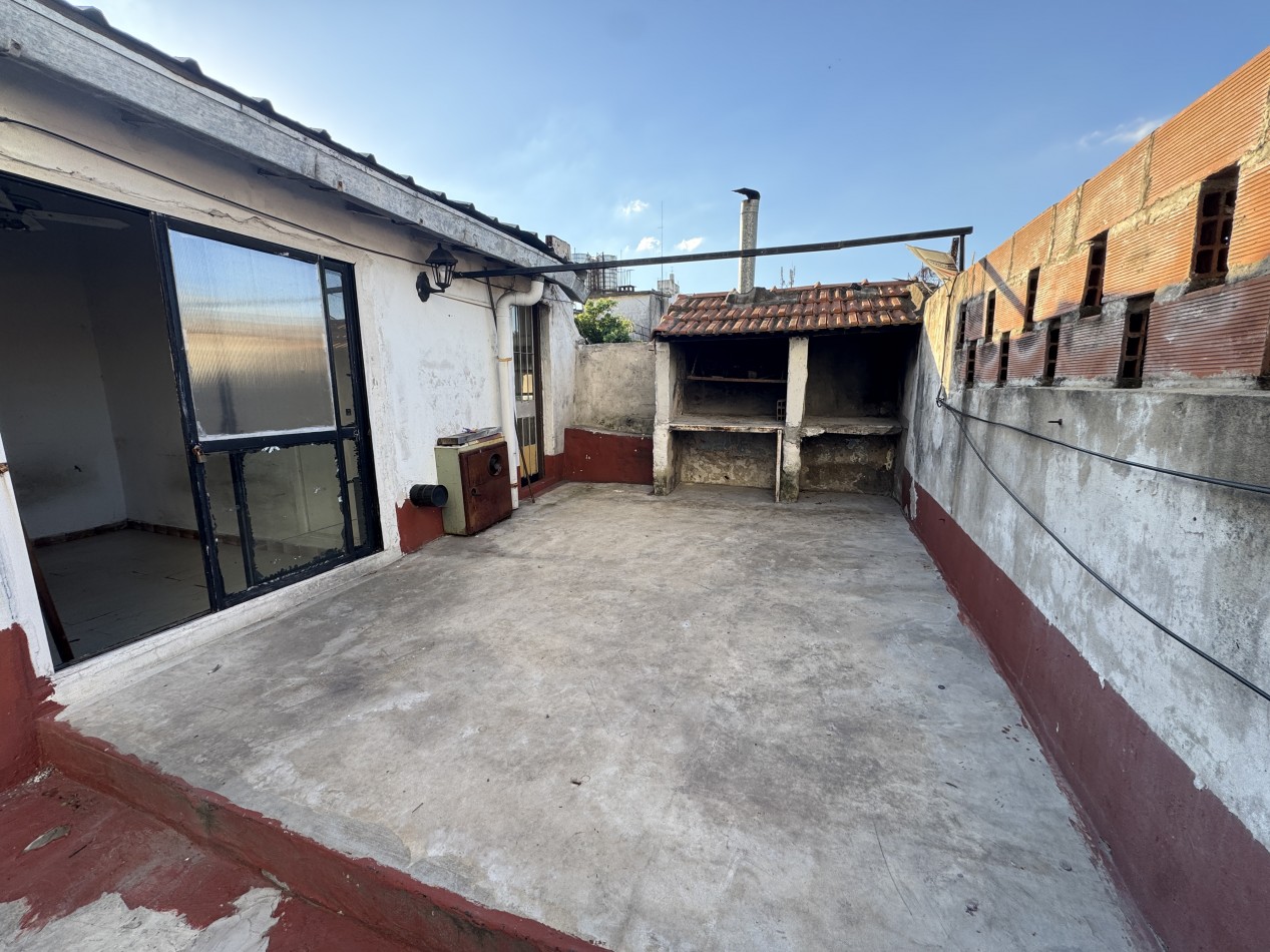 Venta de PH en Constitucion - 4 ambientes y terraza - Sin expensas